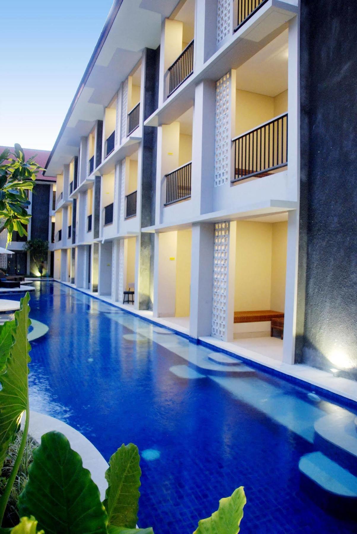 Grand Barong Kuta Lombok